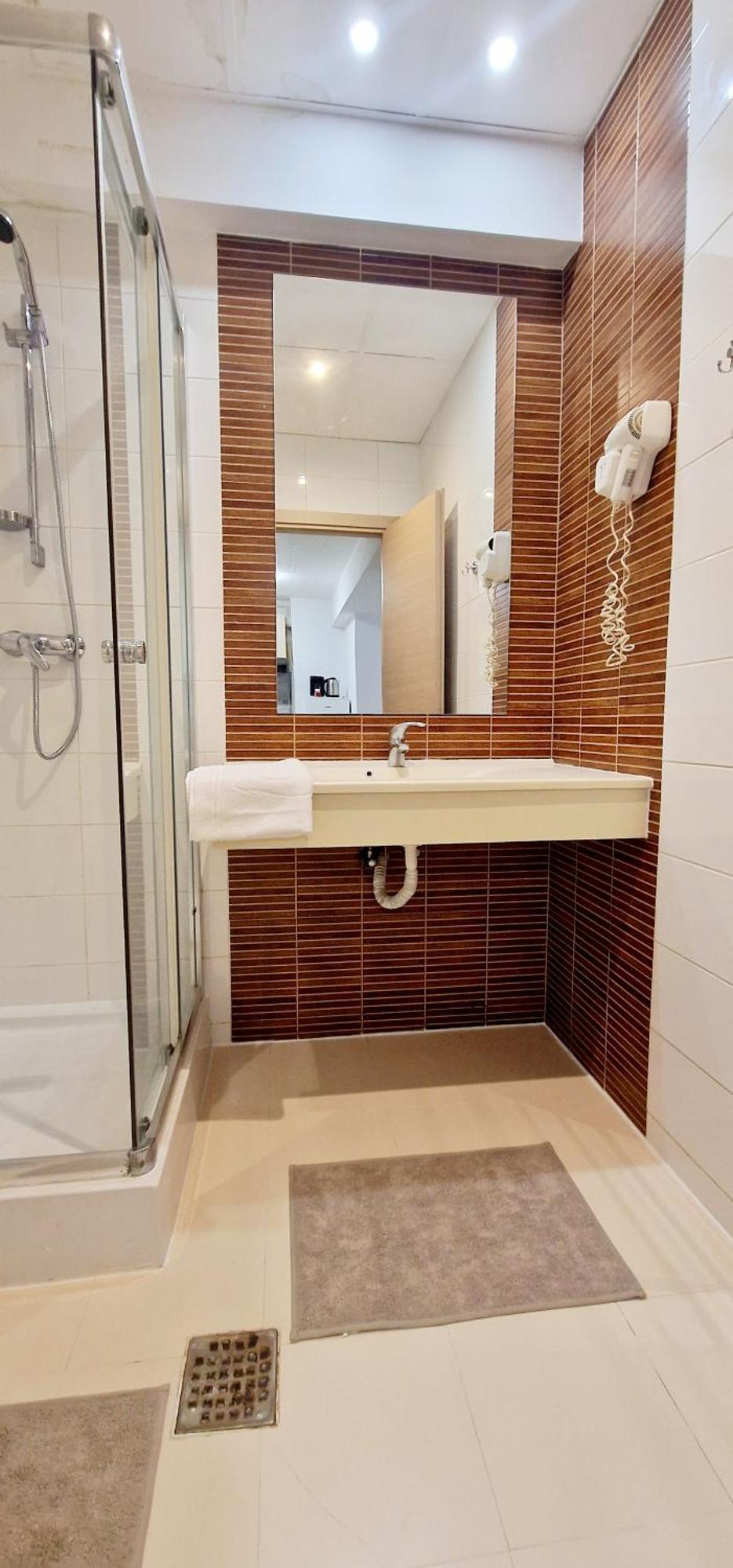 Rin Grand Sofmed Bucareste Exterior foto